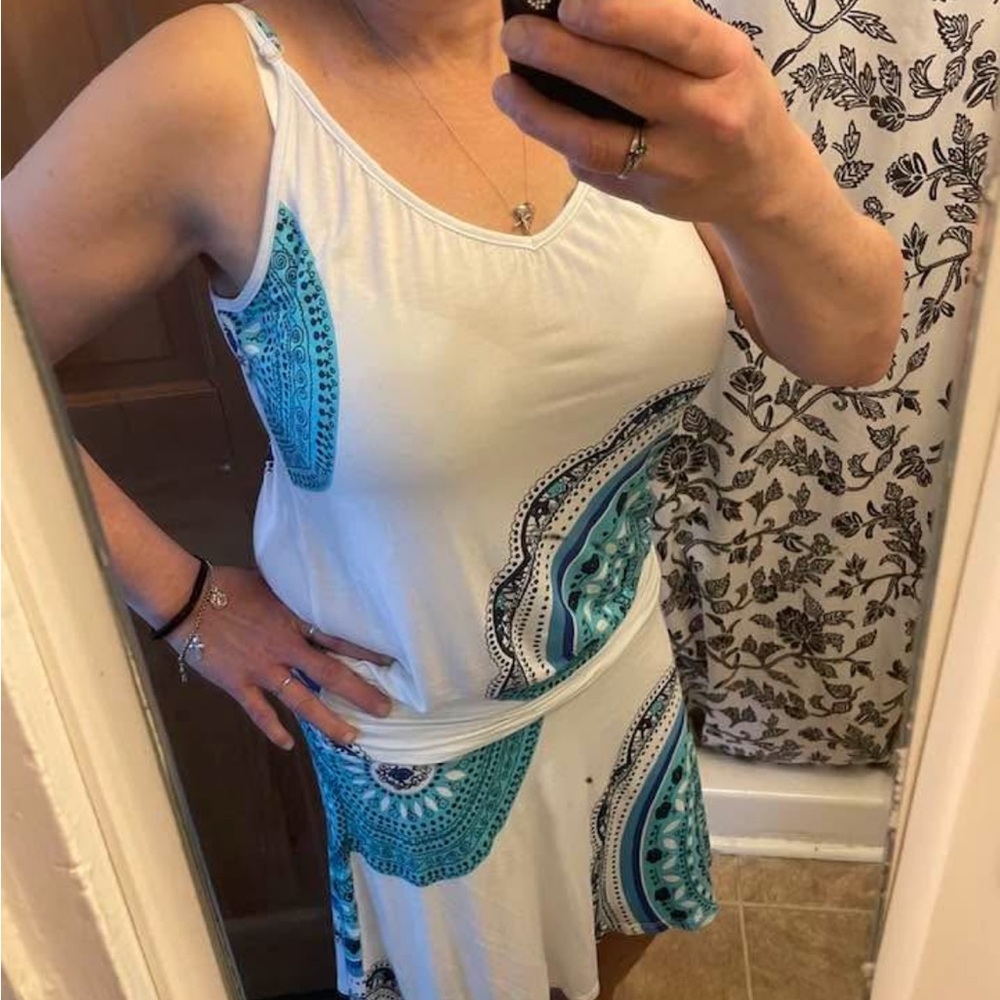 Lacana White and Blue Patterned Sleeveless Dress